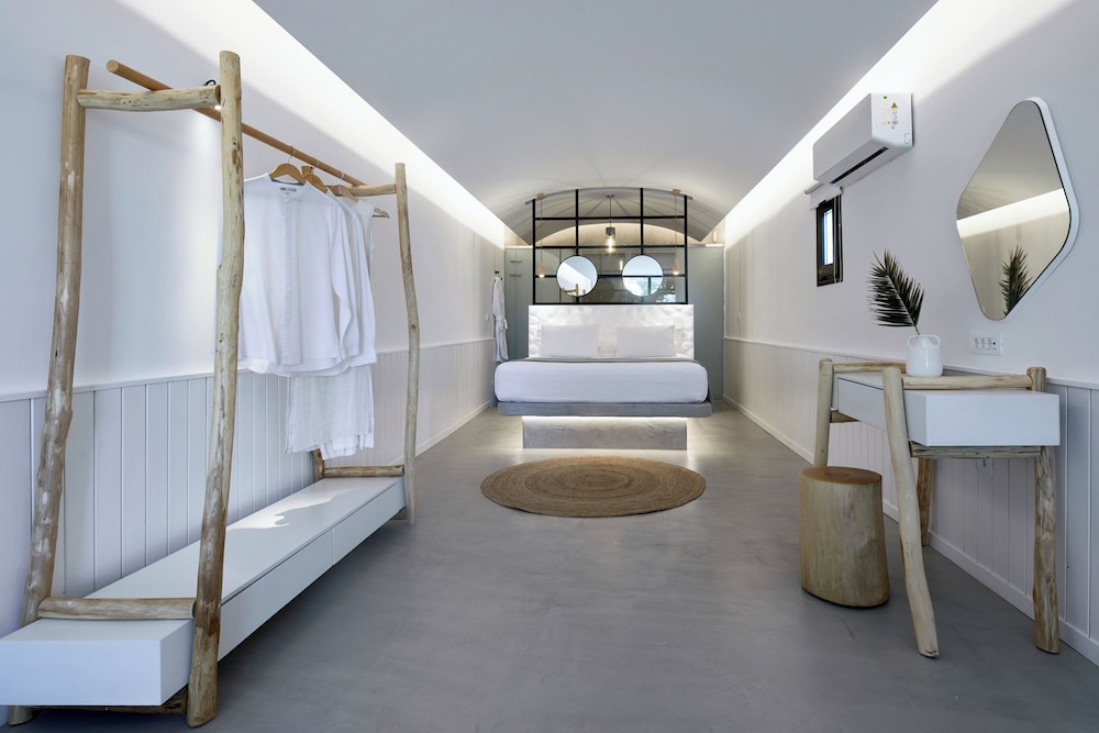 oscar beachfront suites