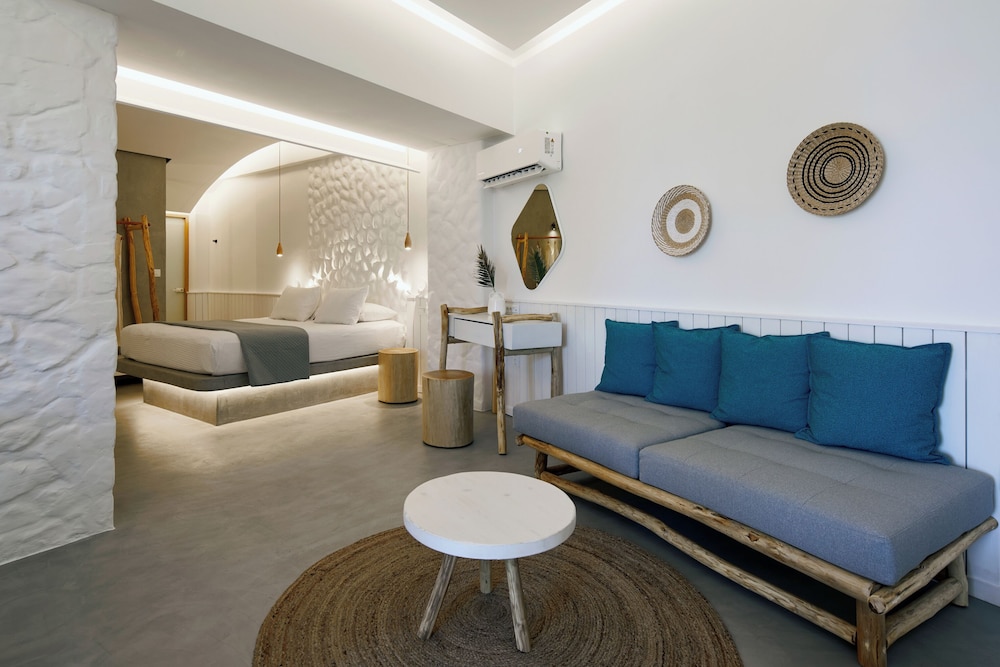 oscar beachfront suites