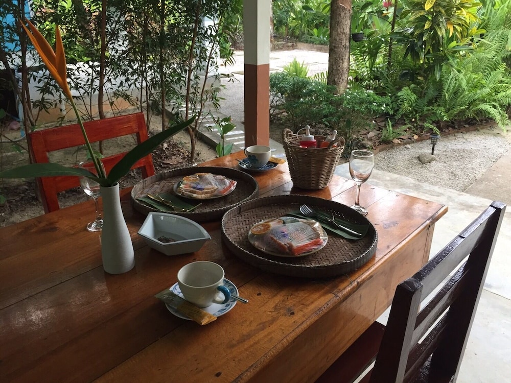 baansuan suksangob farm stay