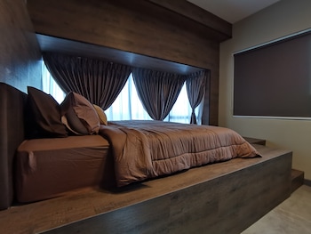 attic home melaka imperio residence