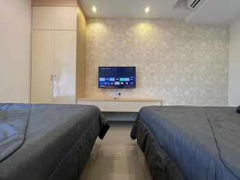 attic home melaka imperio residence