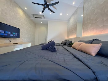 attic home melaka imperio residence