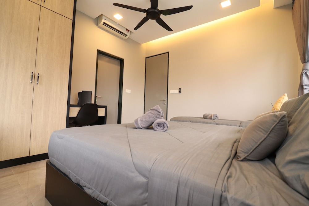 attic home melaka imperio residence