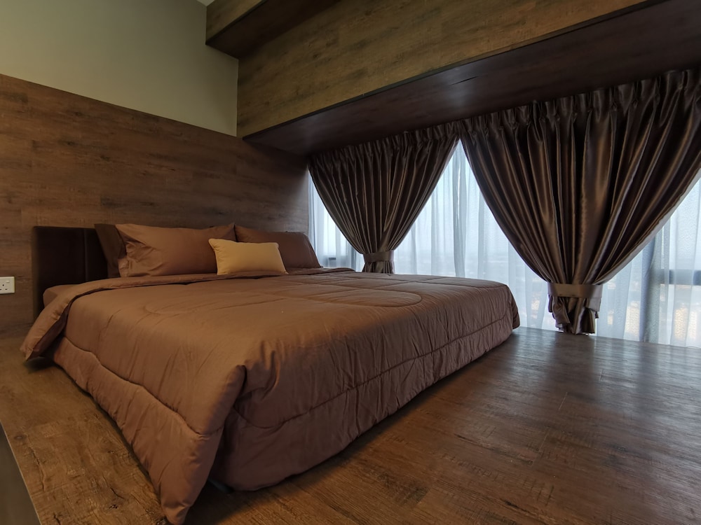 attic home melaka imperio residence