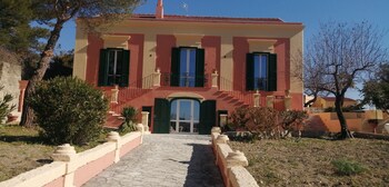 villa sine tempore fumarola