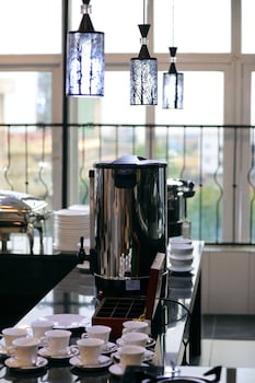 seven skies hotel