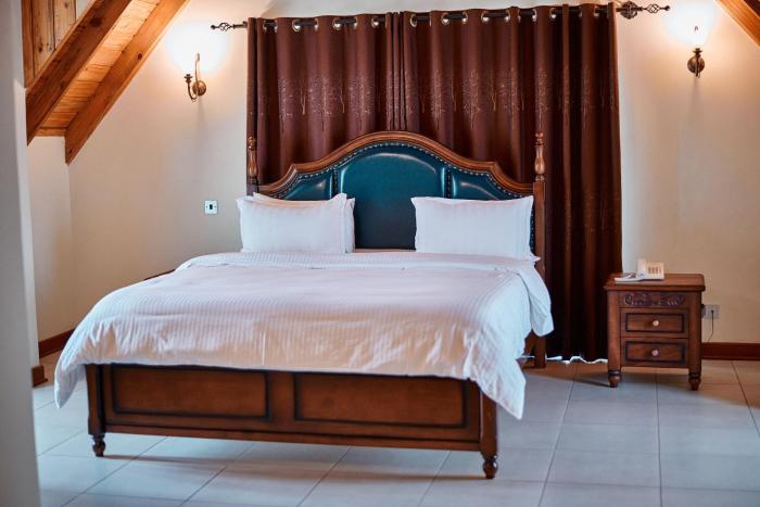 seven skies hotel