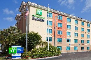 holiday inn express ft lauderdale cruise airport by ihg