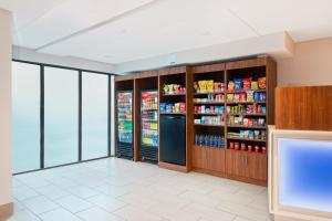 holiday inn express ft lauderdale cruise airport by ihg
