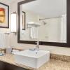 holiday inn express ft lauderdale cruise airport by ihg