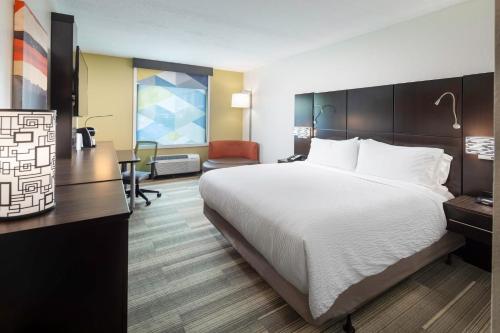 holiday inn express ft lauderdale cruise airport by ihg