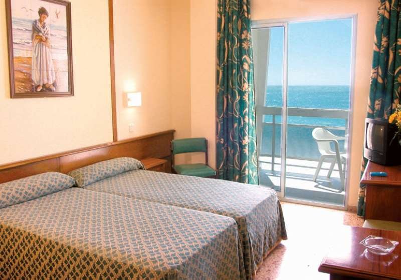 barcelo benidorm beach adults recommended