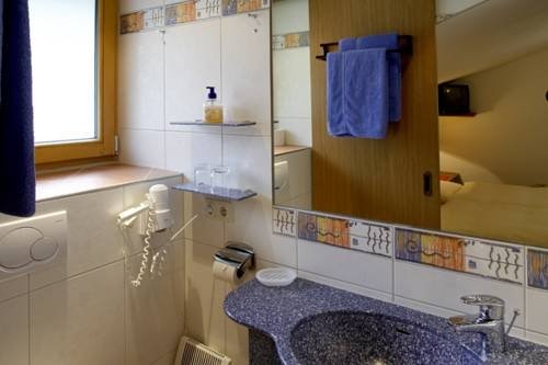 barcelo benidorm beach adults recommended