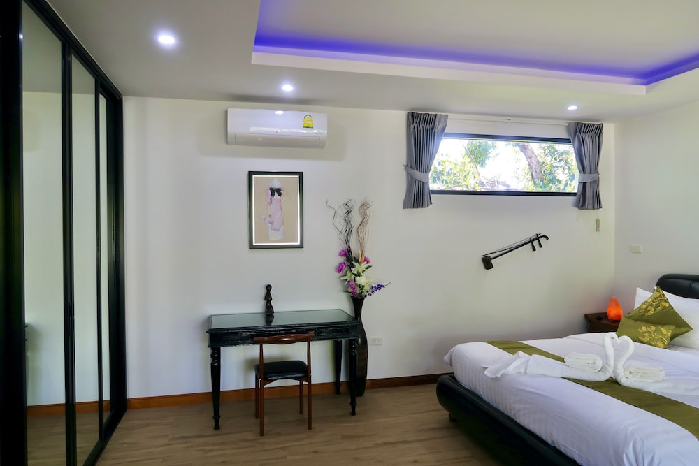jasmine village