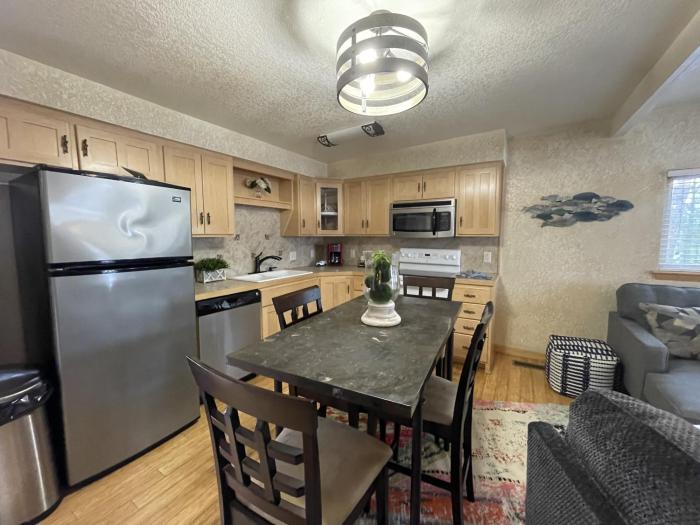 mountain harbor lodge cottage on lake ouachita by redawning