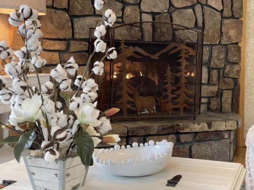 mountain harbor lodge cottage on lake ouachita by redawning