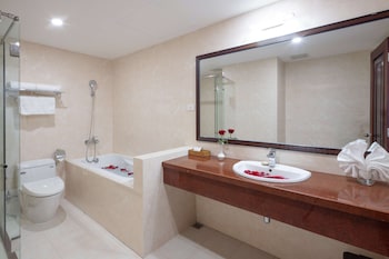 t 78 hotel nha trang
