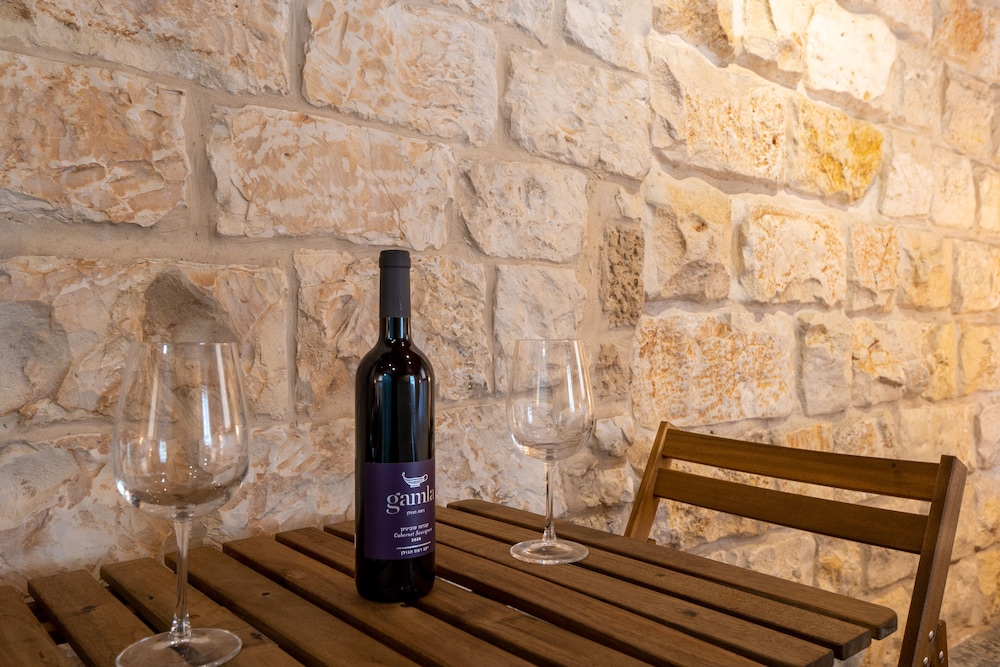 via maria boutique suites