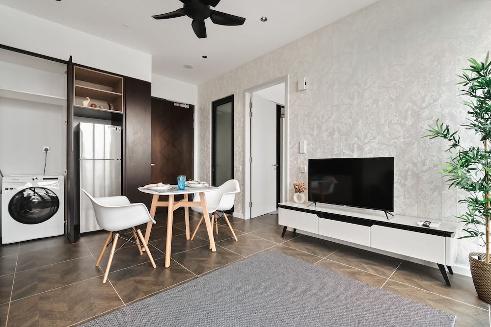 scarletz klcc apartments by soulasia