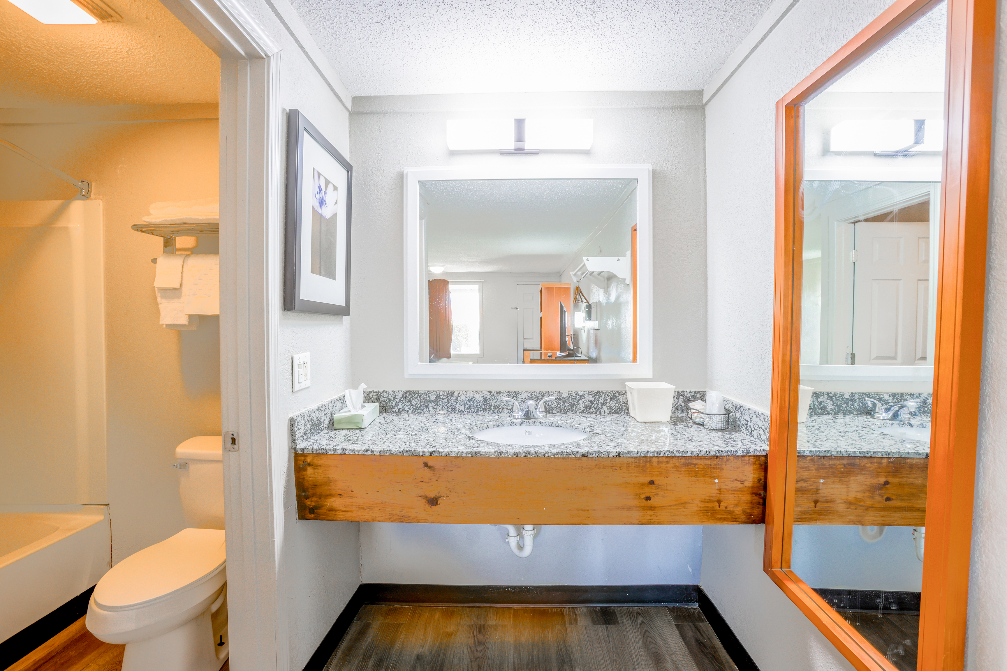 cozy garden inn