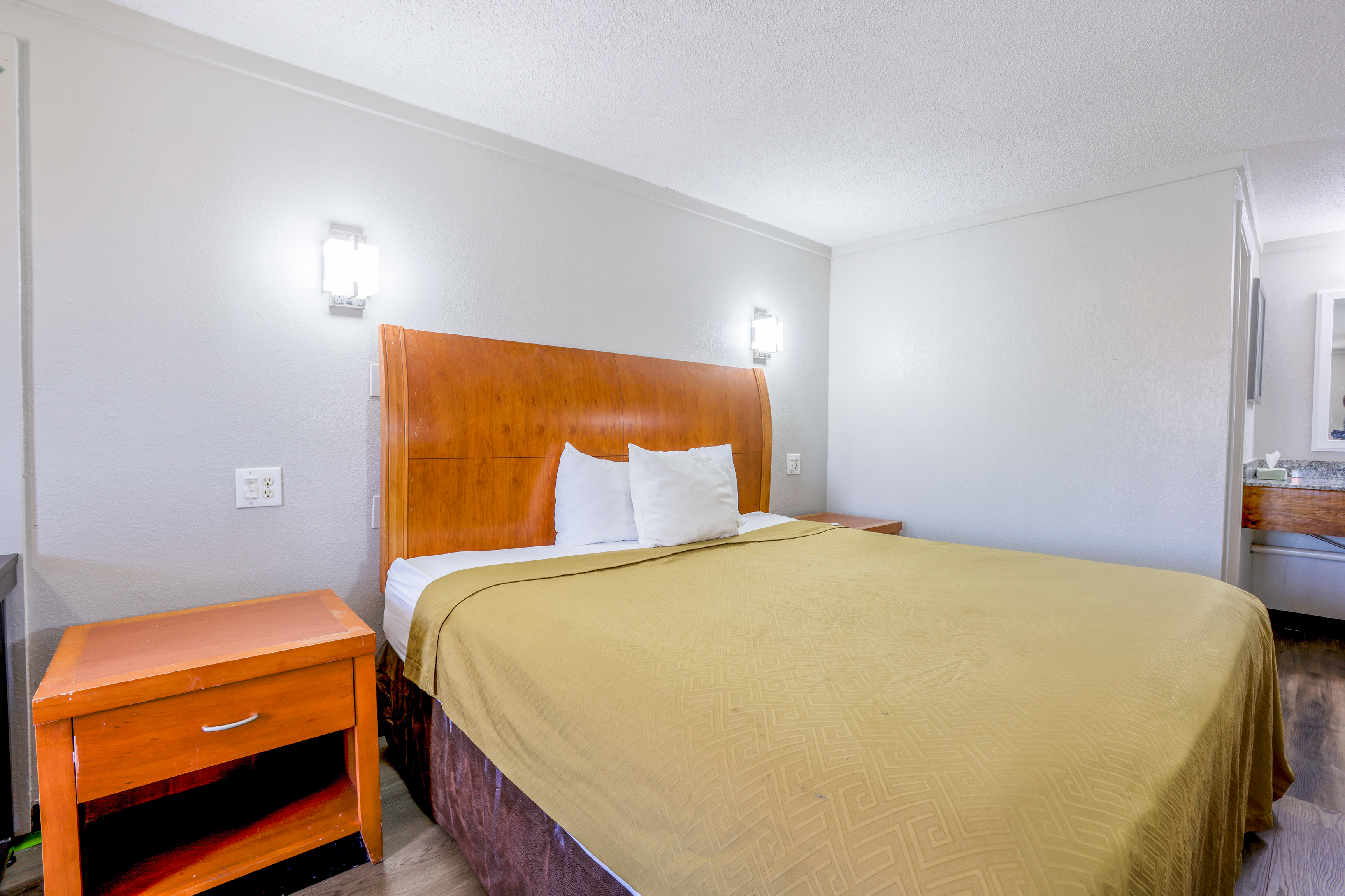 cozy garden inn