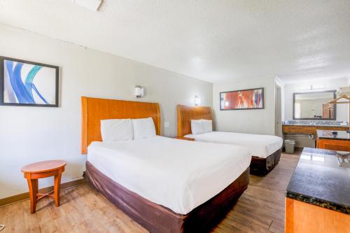 cozy garden inn