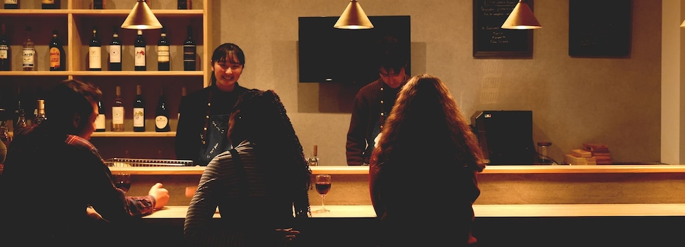 matoi hostel and bar