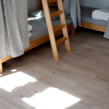 matoi hostel and bar