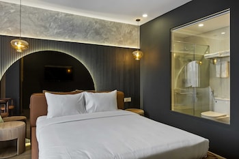 jacayl hotel