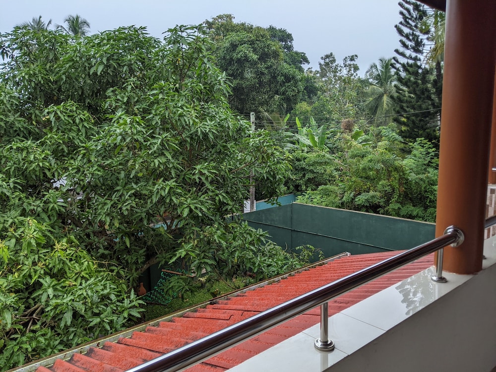 serendip villa holiday home