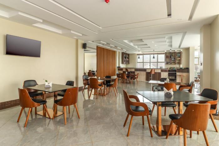 dallas premiere hotel