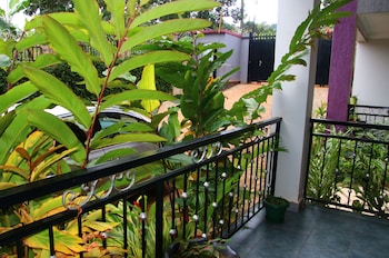 nl josephines apartments