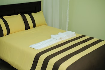 nl josephines apartments