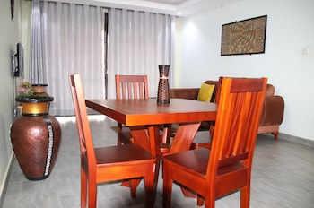 nl josephines apartments