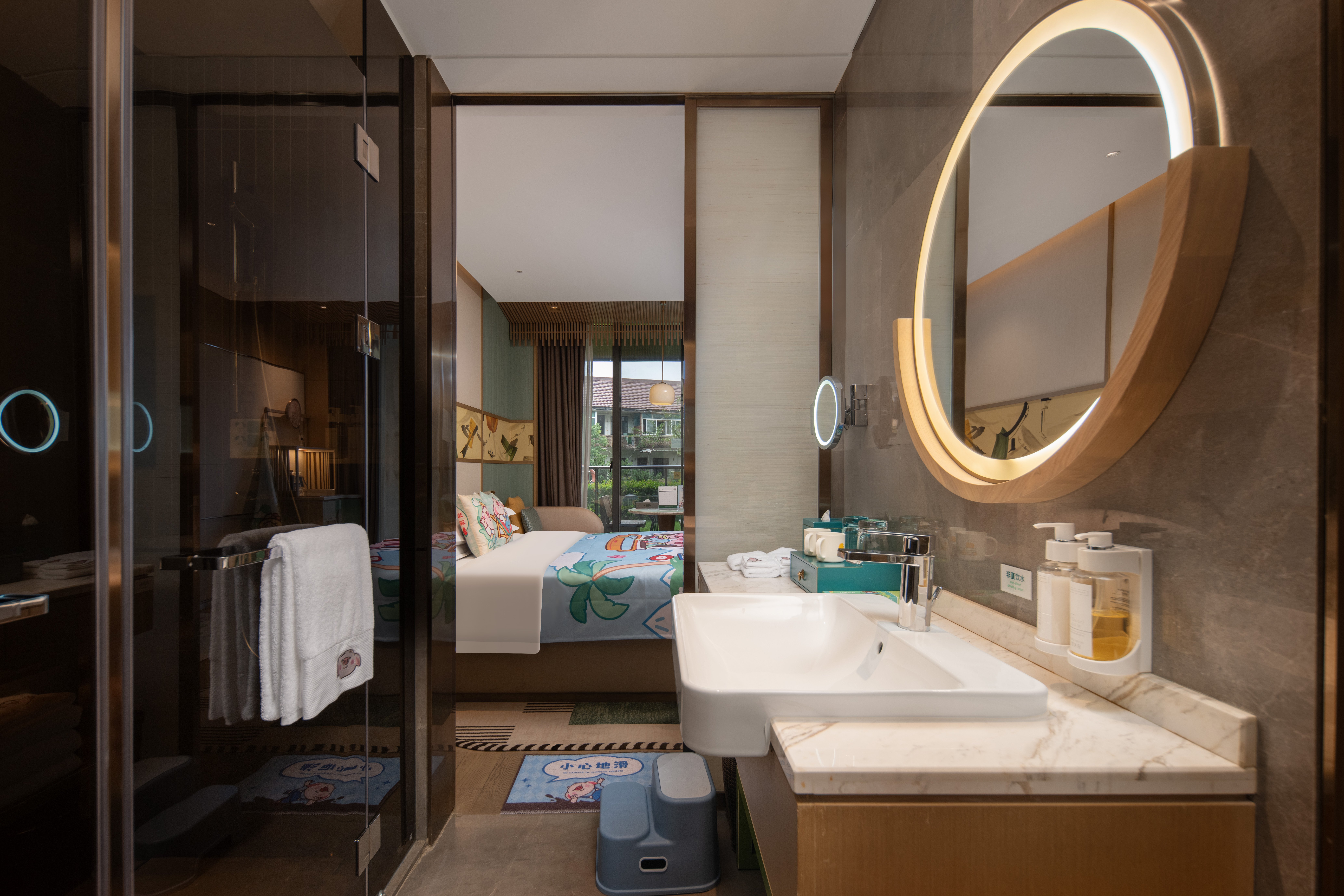 holiday inn deqing xinshi ancient town an ihg hotel