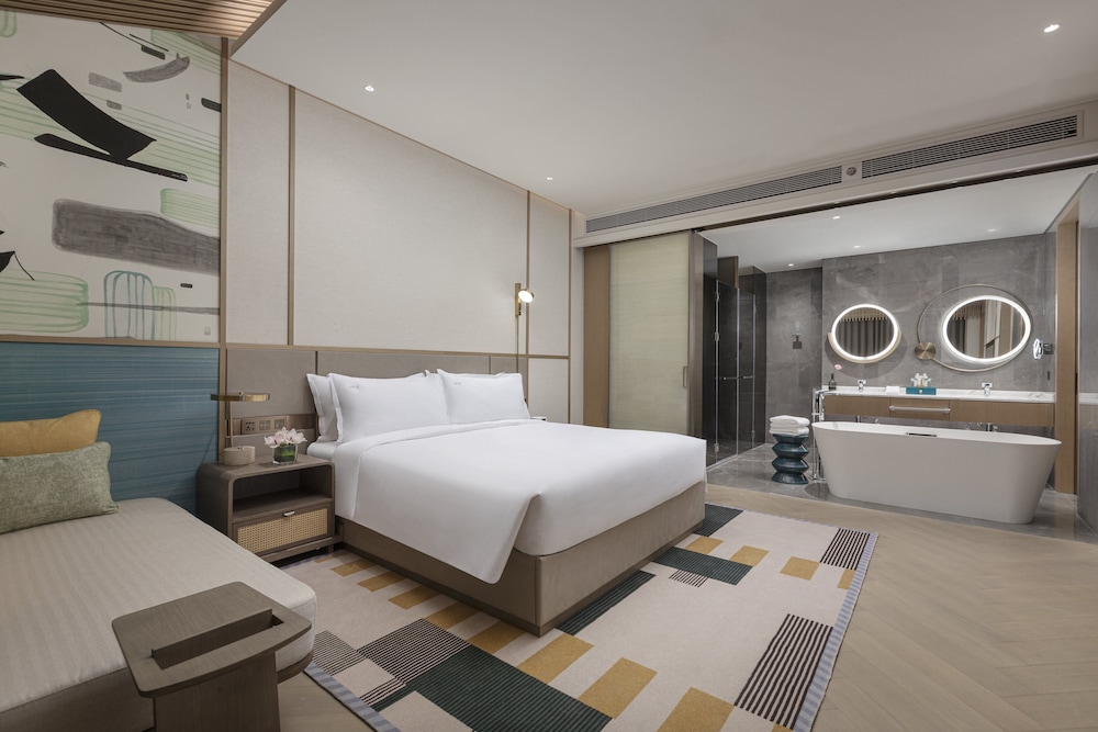 holiday inn deqing xinshi ancient town an ihg hotel