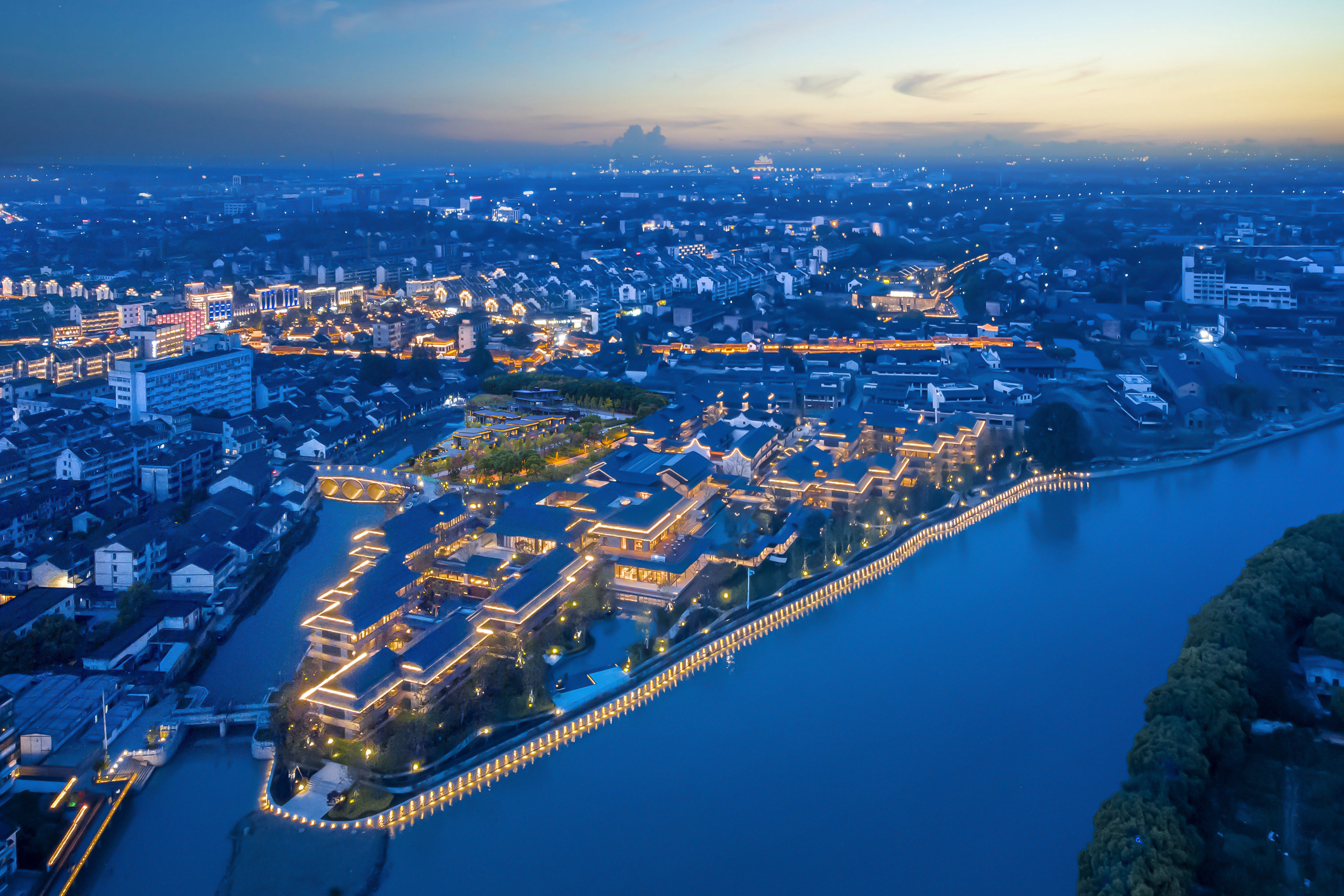 holiday inn deqing xinshi ancient town an ihg hotel