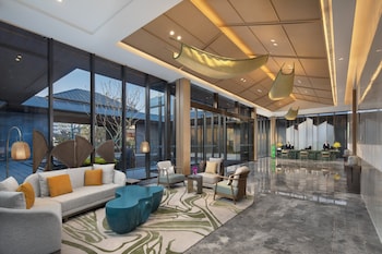 Holiday Inn Deqing Xinshi Ancient Town, An Ihg Hotel,Hangzhou>>Deqing,3.5 star