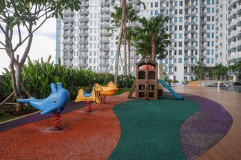 enchanting and beautiful 2br apartment at supermall mansion benson tower