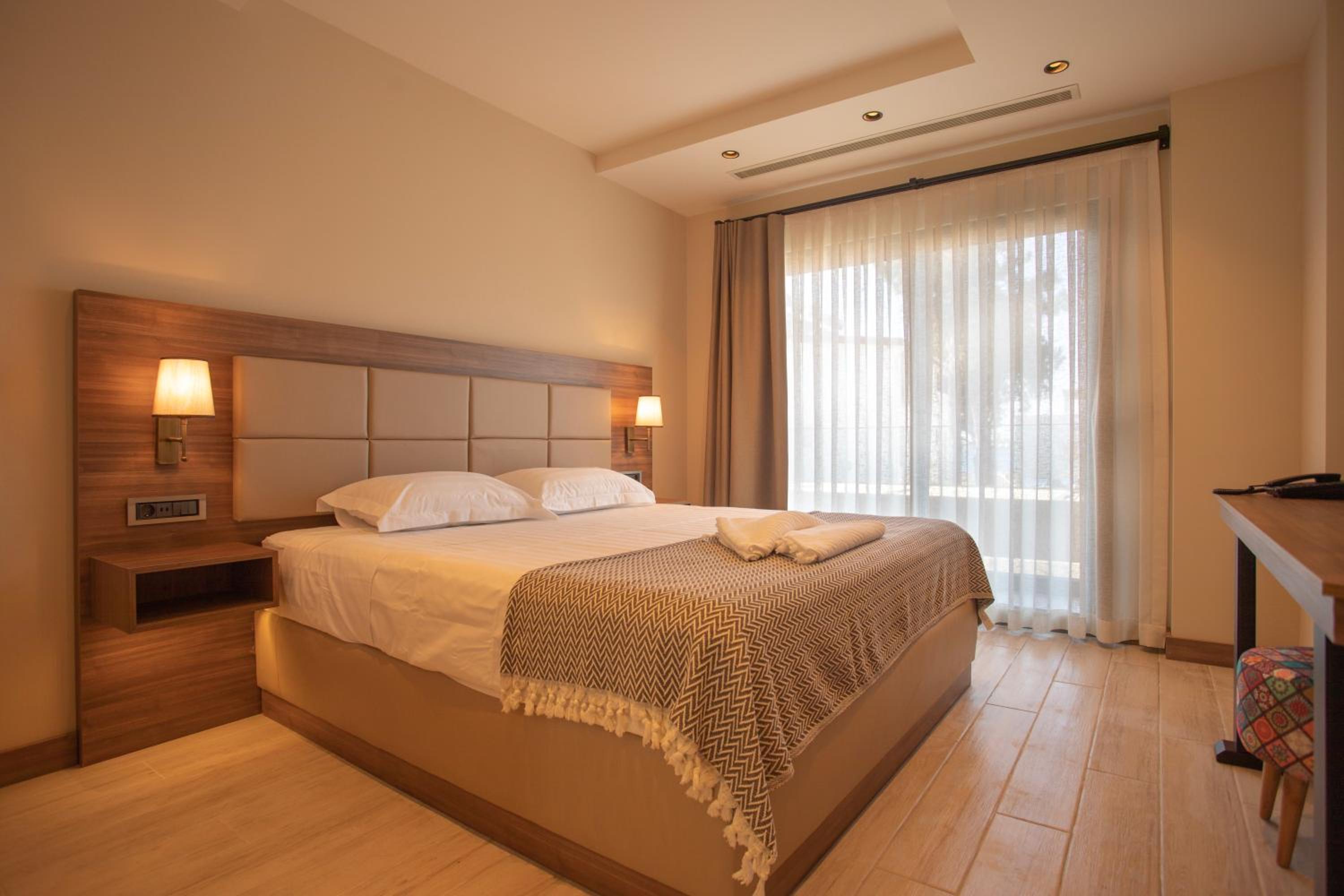 sezz hotels spa wellness yalikavak