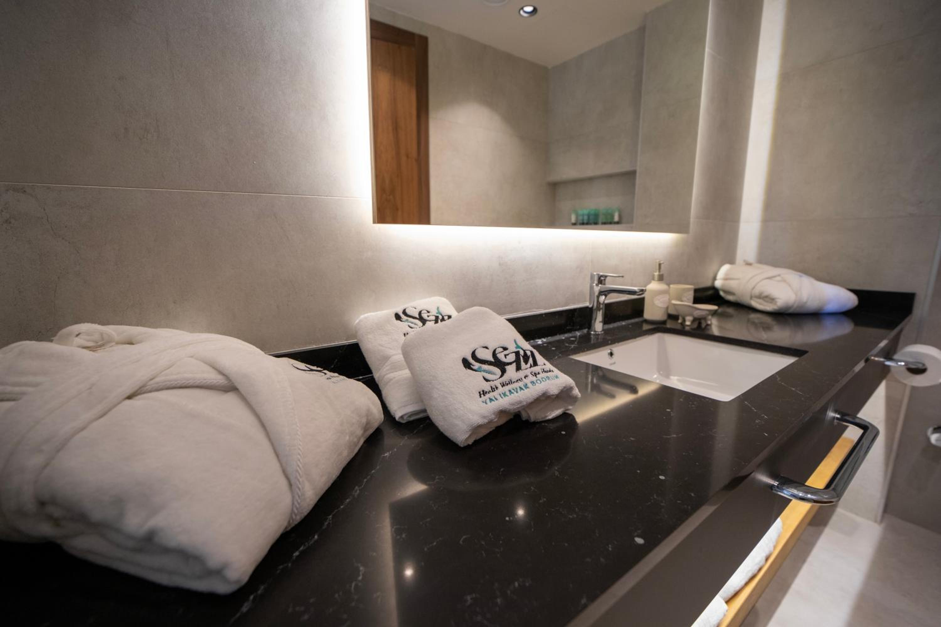 sezz hotels spa wellness yalikavak