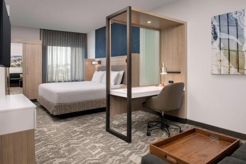 springhill suites by marriott cincinnati mason