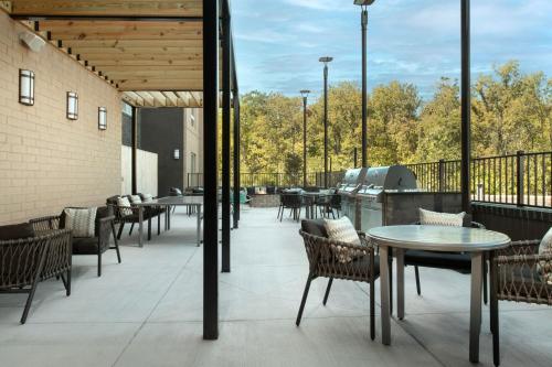 springhill suites by marriott cincinnati mason