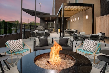 springhill suites by marriott cincinnati mason