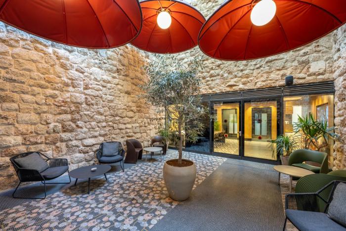 master bat yam aparthotel