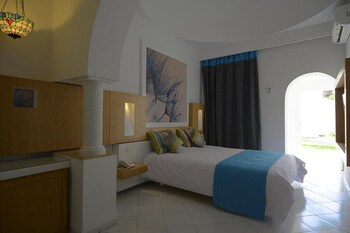 one resort aqua park and spa