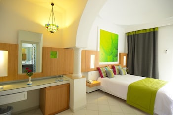 one resort aqua park and spa