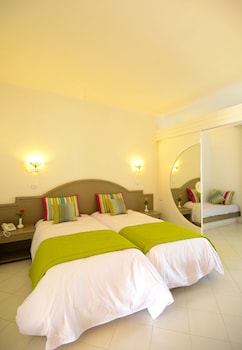 one resort aqua park and spa