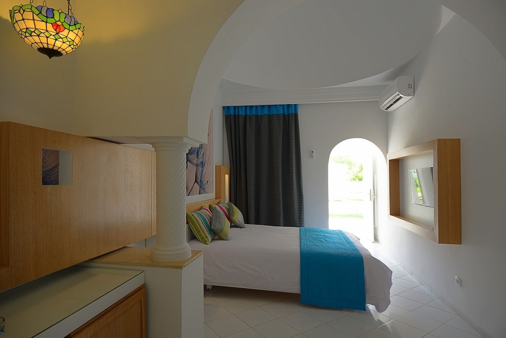 one resort aqua park and spa