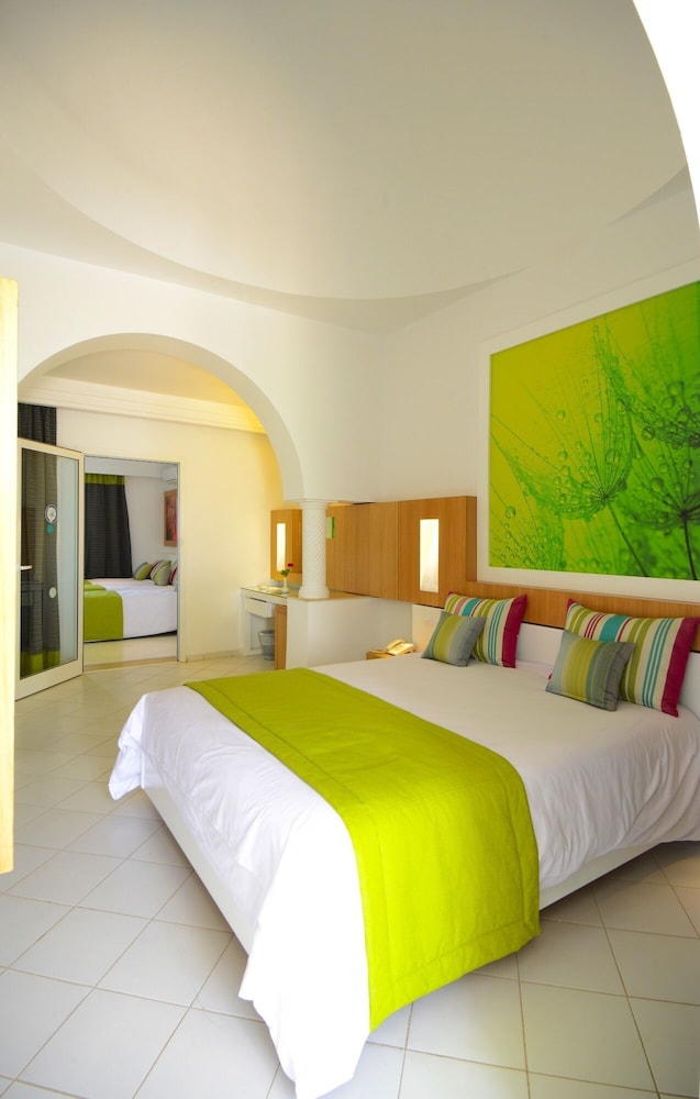 one resort aqua park and spa